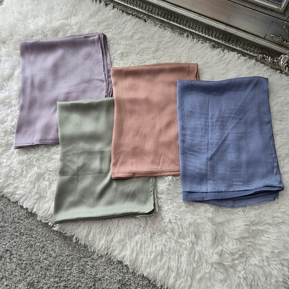 Hijab Elegance San Francisco Bundle of 4 Crinkle Chiffon Hijabs Scarf for Women. - Picture 1 of 7